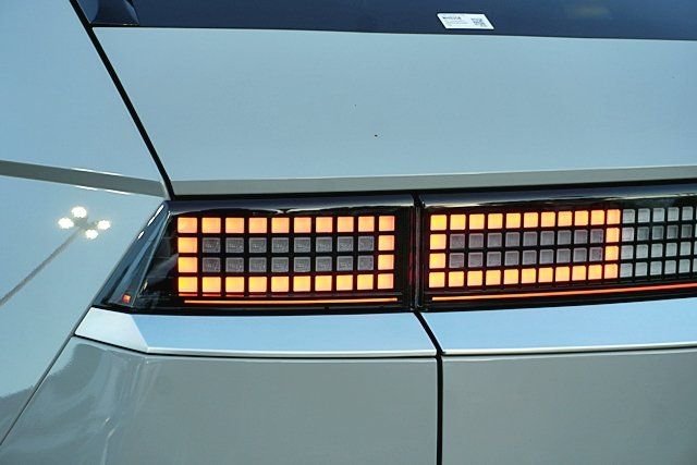 Used 2024 Gray Hyundai Limited image 6