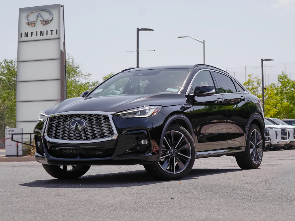 Used 2024 Black Obsidian INFINITI LUXE image 1