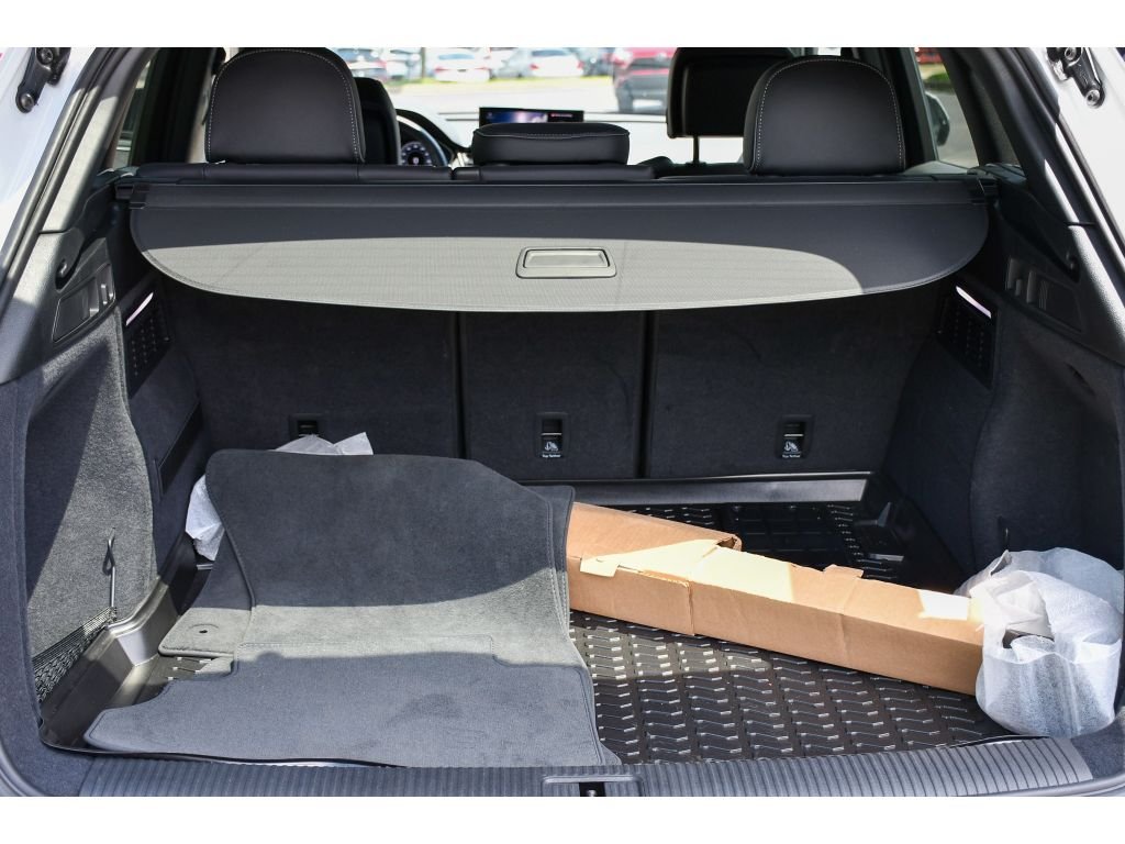 Used 2025 Whi Audi S line Premium image 23