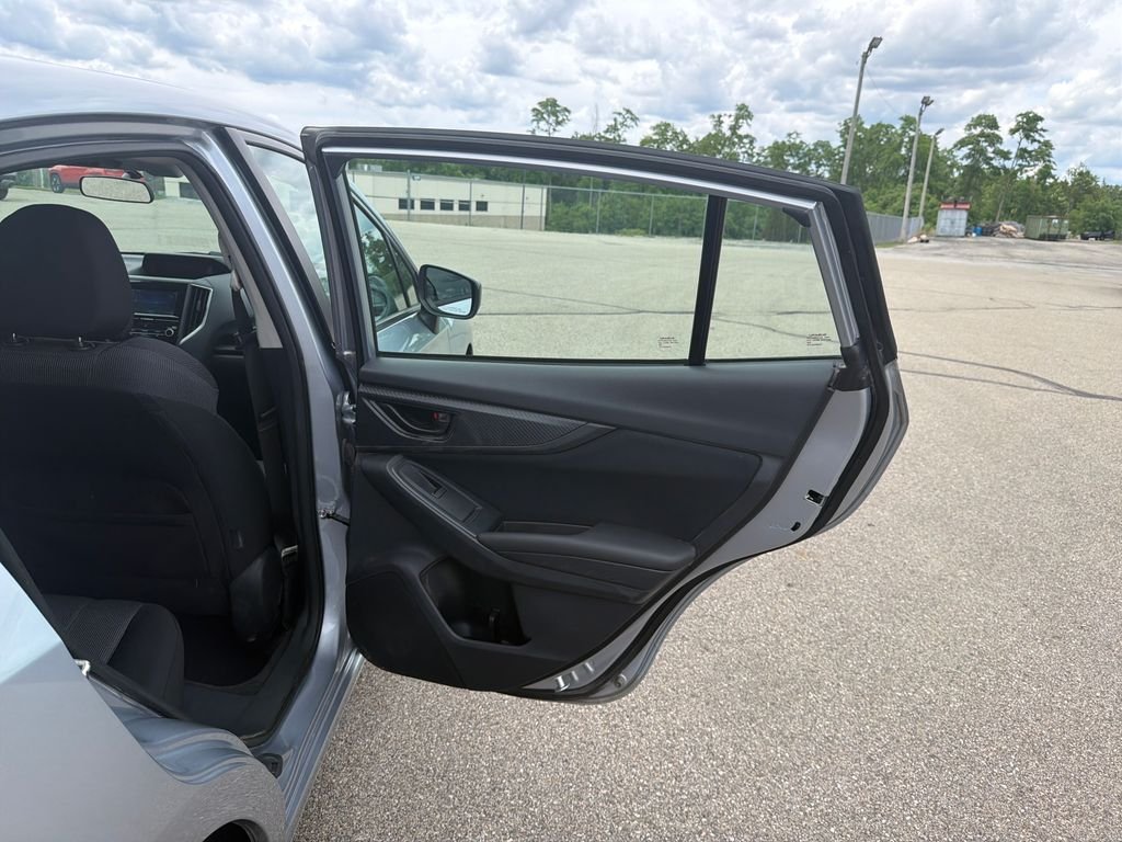 Used 2020 Silver Subaru Base image 18