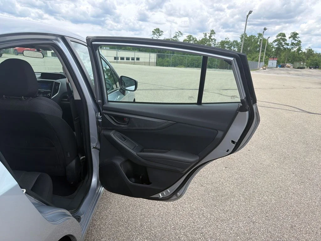 Used 2020 Silver Subaru Base image 18