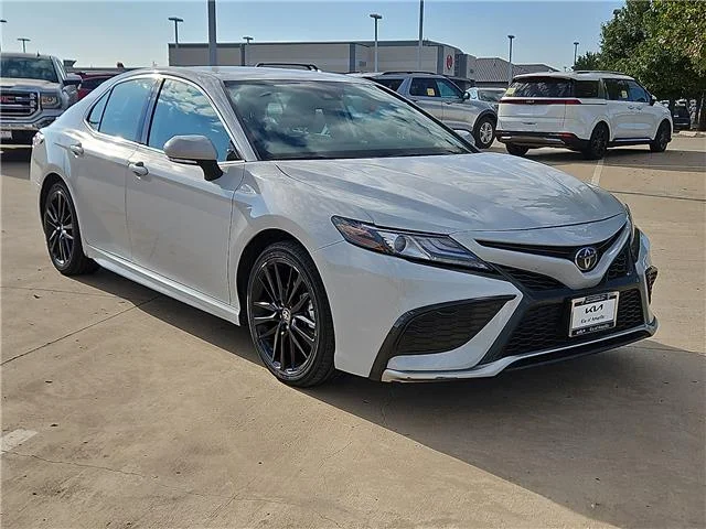 Used 2024 Wind Chill Pearl Toyota XSE Front-Wheel Drive image 3
