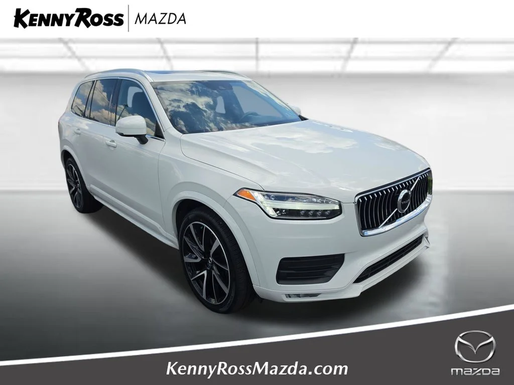 Used 2020 White Volvo T6 Momentum image 1