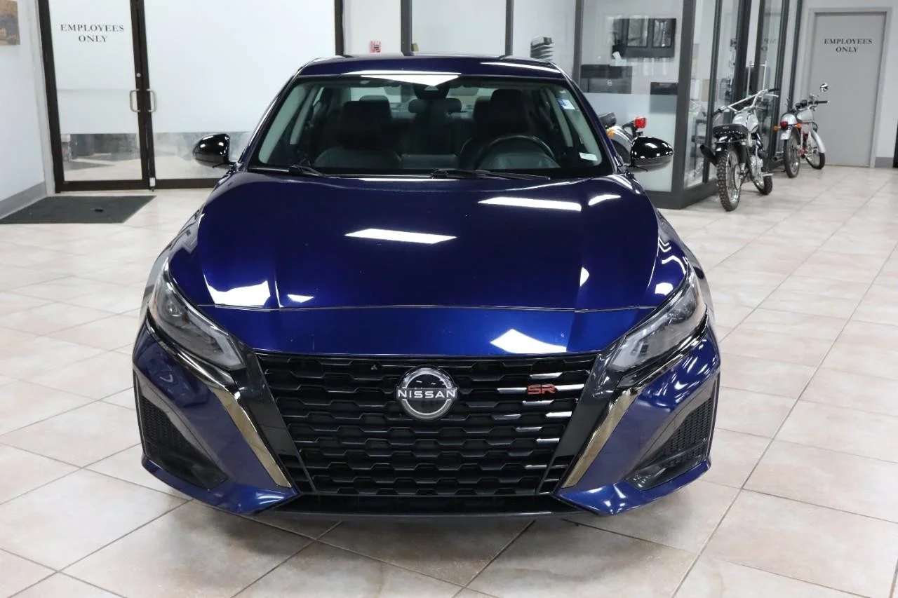 Used 2024 Deep Blue Pearl Nissan 2.5 SR image 9
