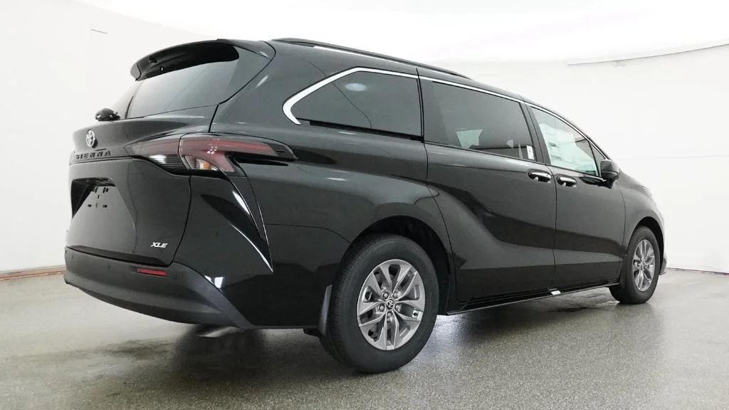 New 2026 Midnight Black Metallic Toyota XLE image 6
