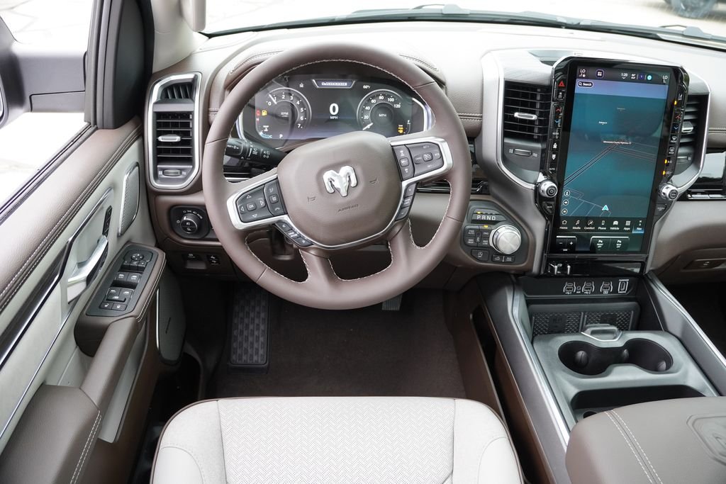 New 2026 Bright White Clear-Coat Exterior Paint RAM Laramie image 17