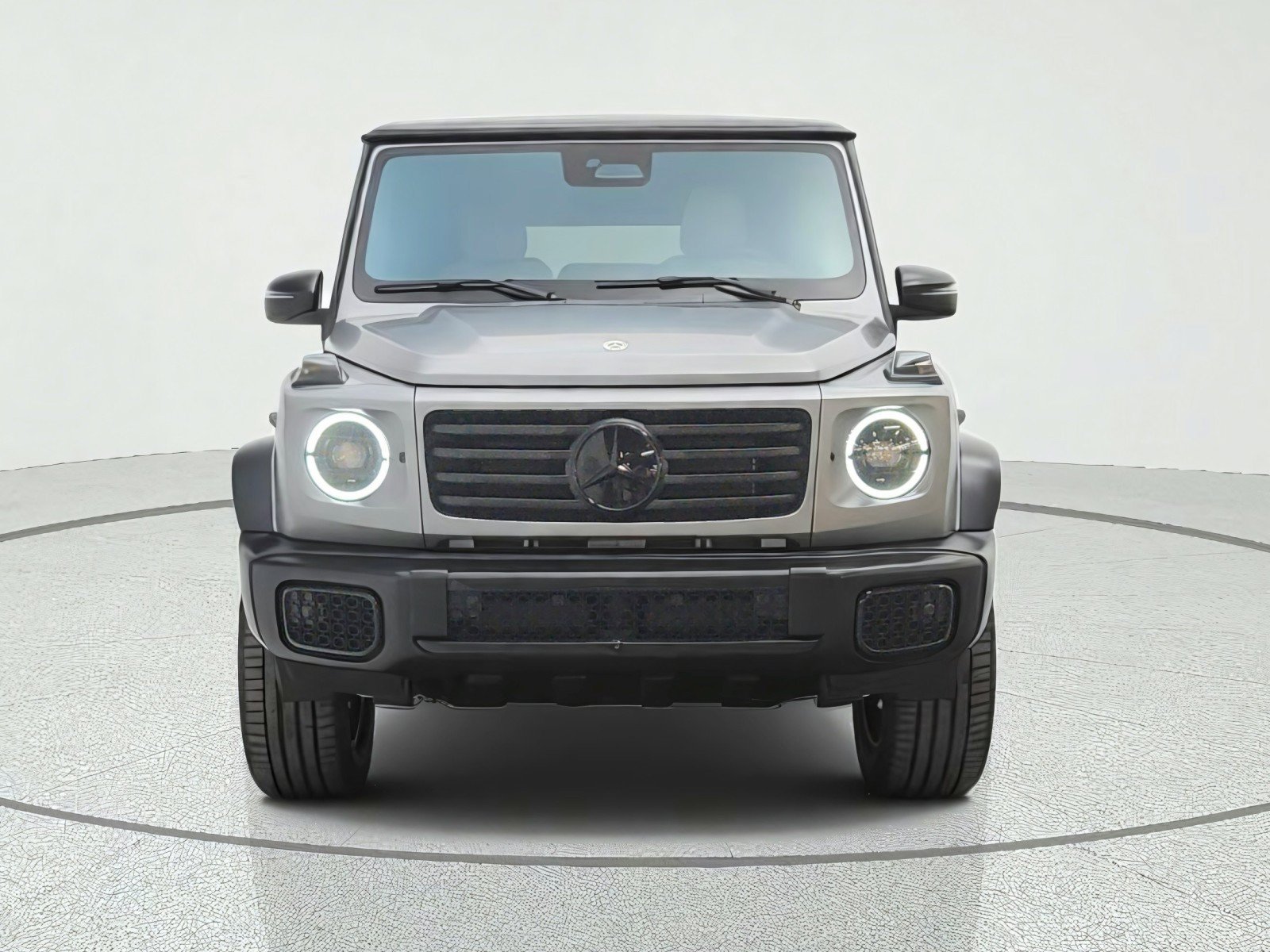 New 2027 MANUFAKTUR Platinum Magno Mercedes-Benz G 580e SUV image 23