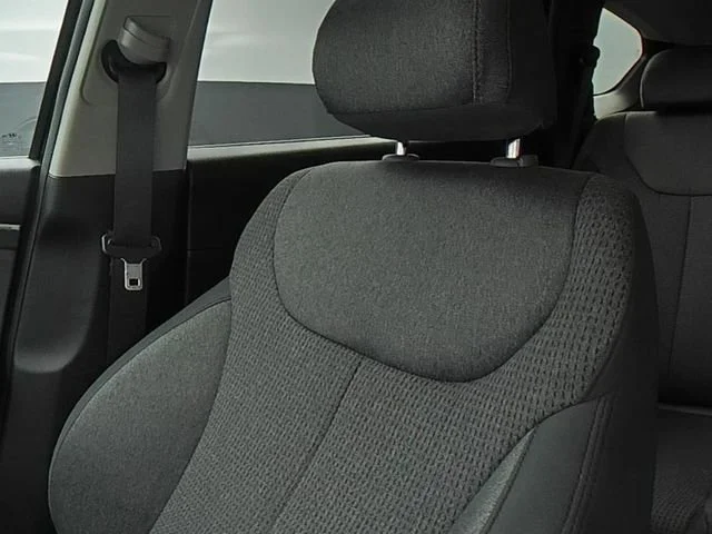 Used 2023 Black Hyundai SEL image 39