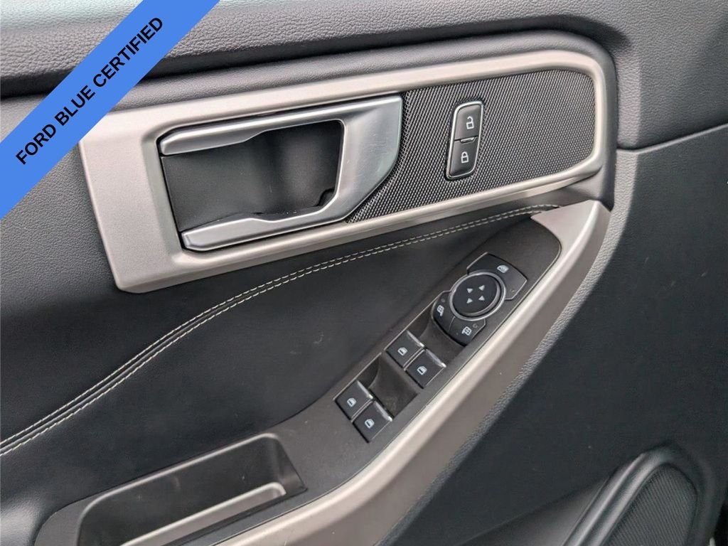 Used 2024 Black Ford XLT image 19