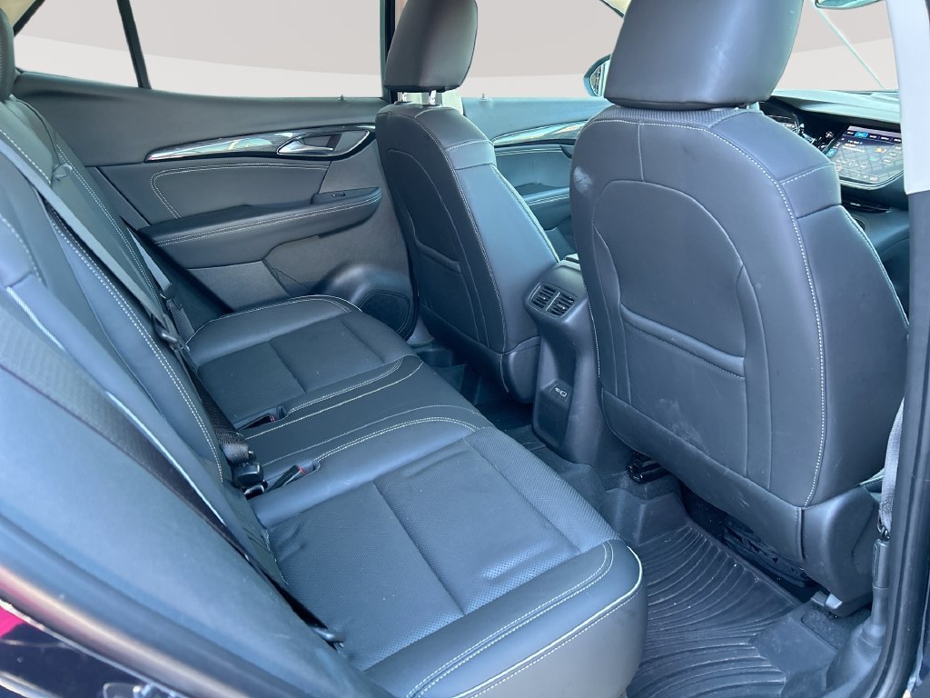 Used 2021 Blue Buick Essence image 27