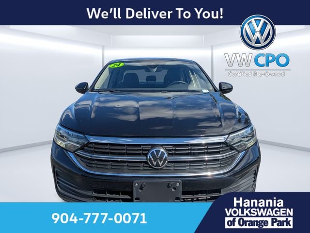 Certified Used 2024 Black Volkswagen 1.5T SE image 8