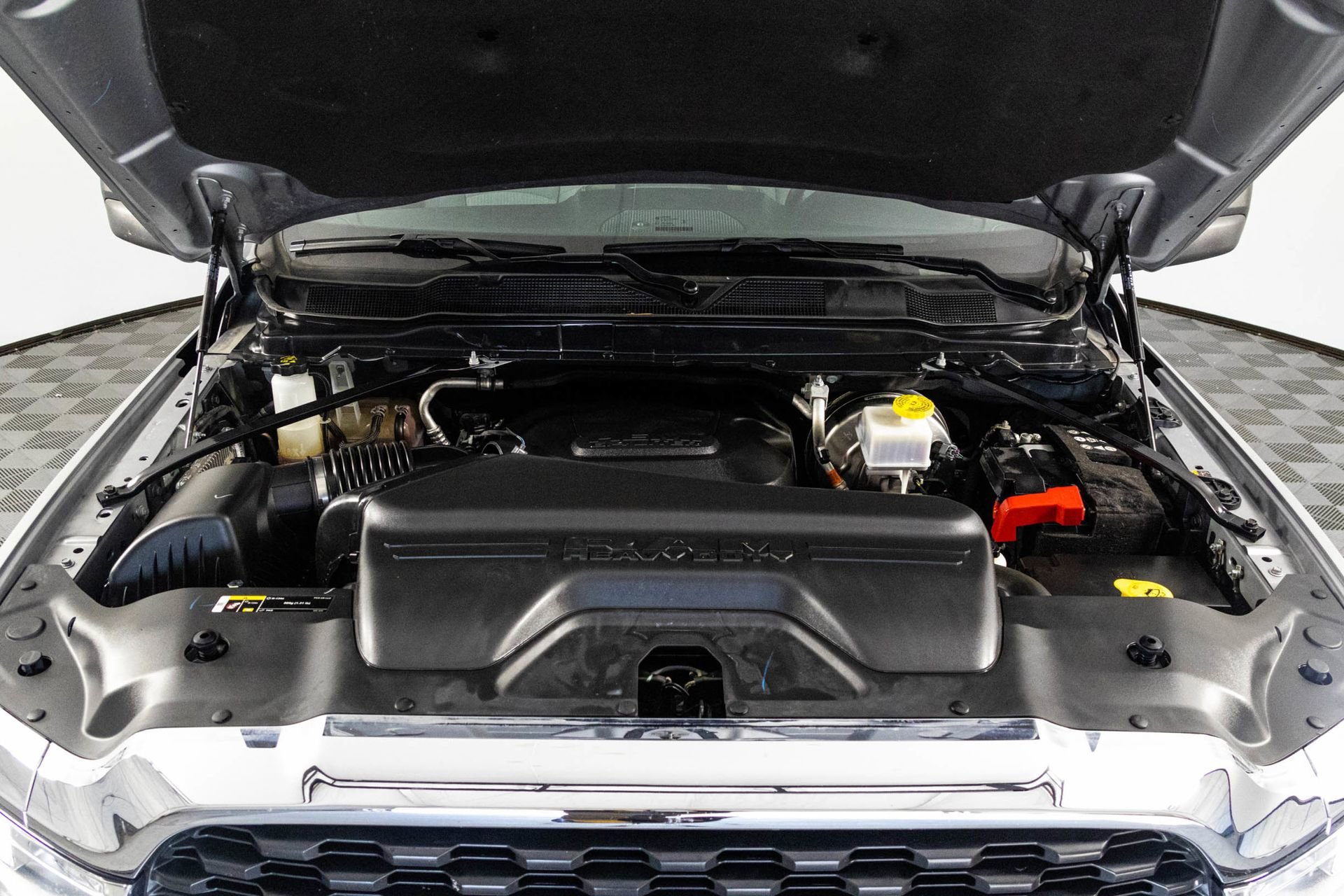 2024 RAM 2500 - Image 42