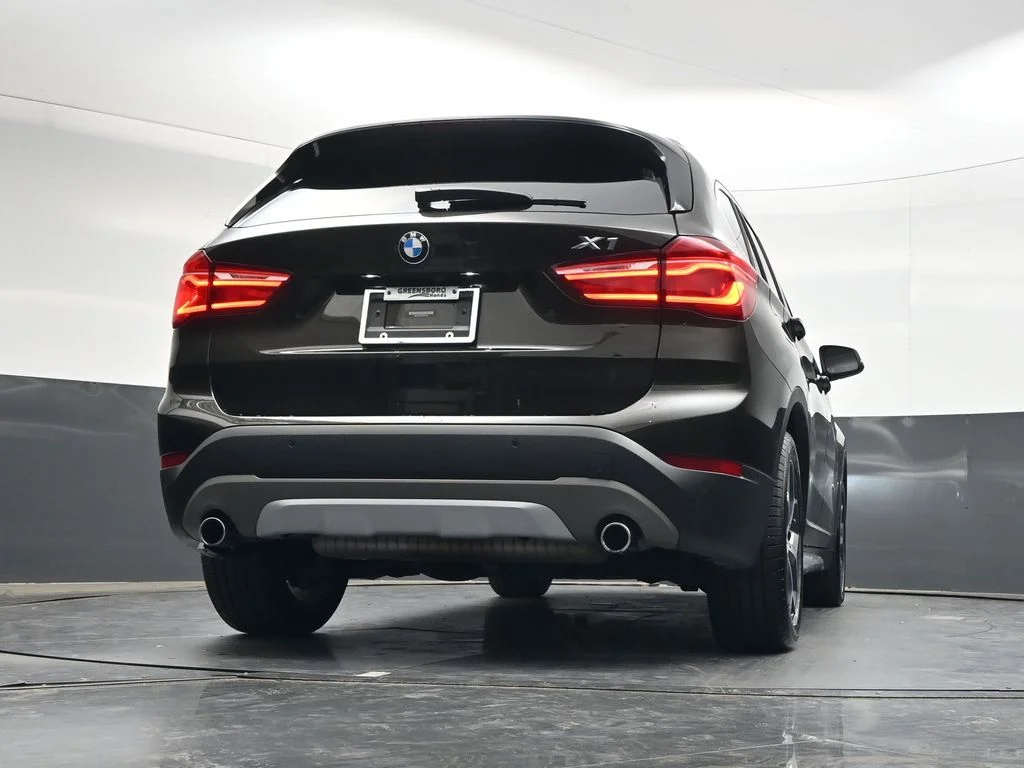 Used 2017 Dark Olive Metallic BMW xDrive28i image 38