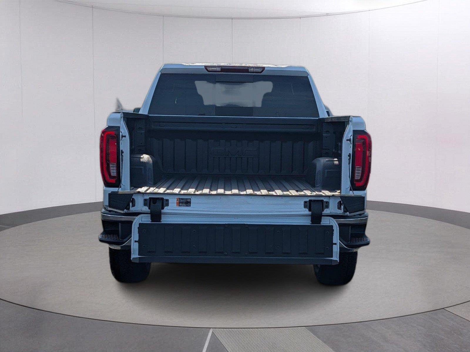 New 2026 Summit White GMC SLT image 5