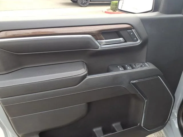 Used 2024 Slate Gray Metallic Chevrolet LT image 13