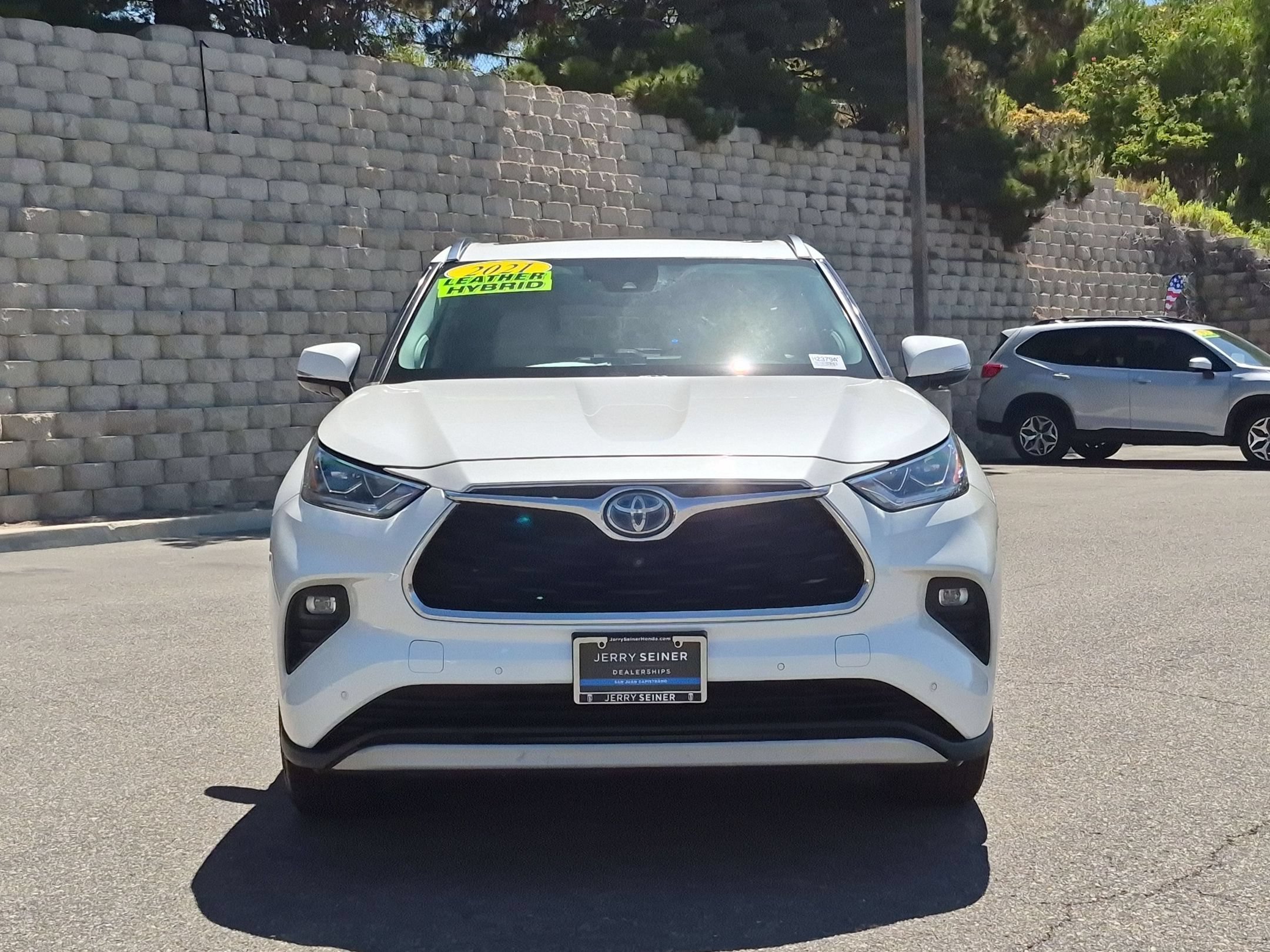 Used 2021 Blizzard Pearl Toyota Hybrid Platinum image 8