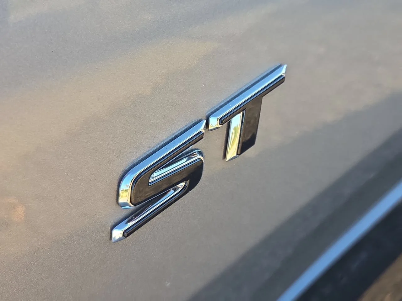 New 2026 Moonstone Gray Metallic Buick Sport Touring image 33