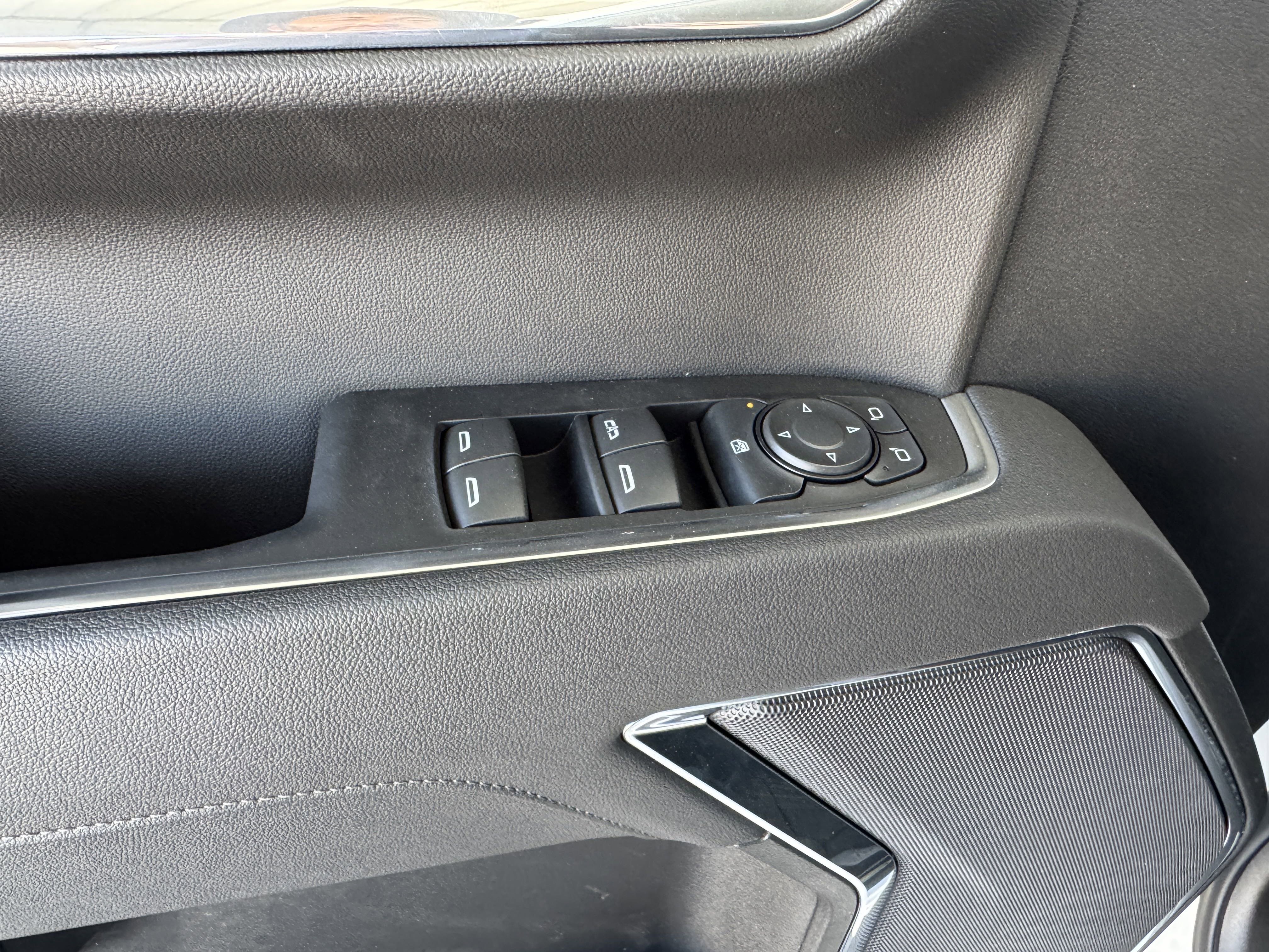 2025 Chevrolet Silverado 1500 RST - Photo 10