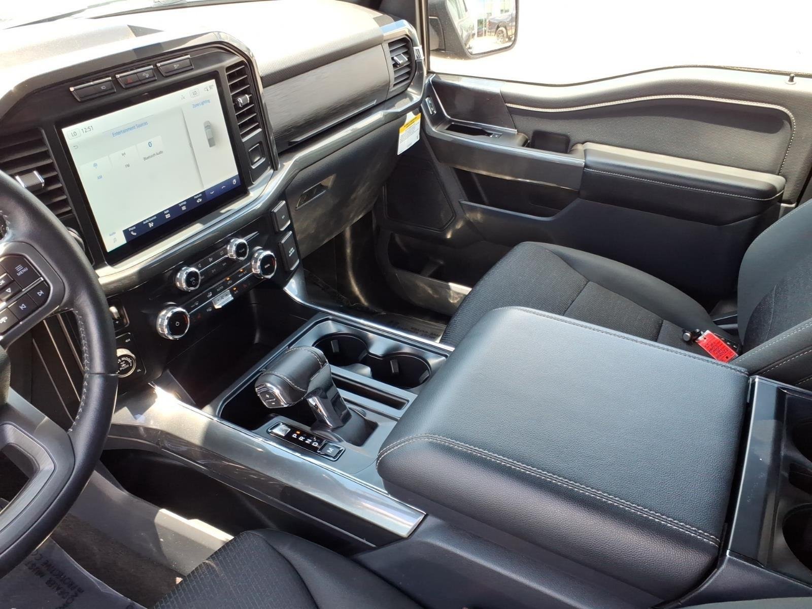 Used 2022 Agate Black Metallic Ford XLT image 22