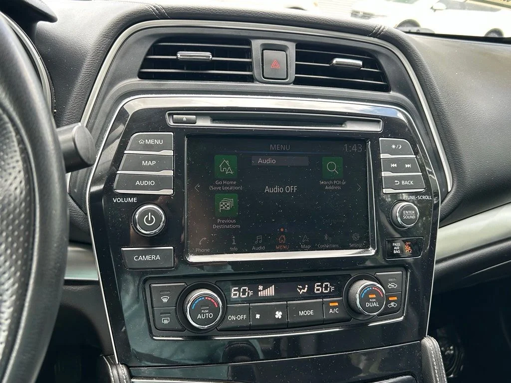 Used 2019 Gun Metallic Nissan 3.5 SV image 31