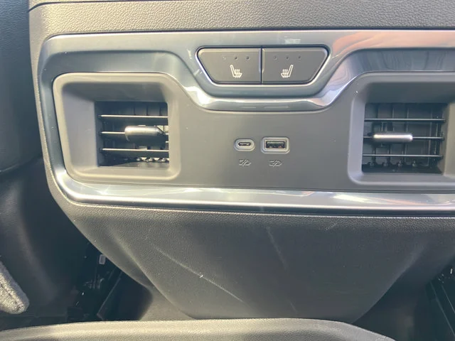 2026 GMC Sierra 1500 SLT - Photo 32