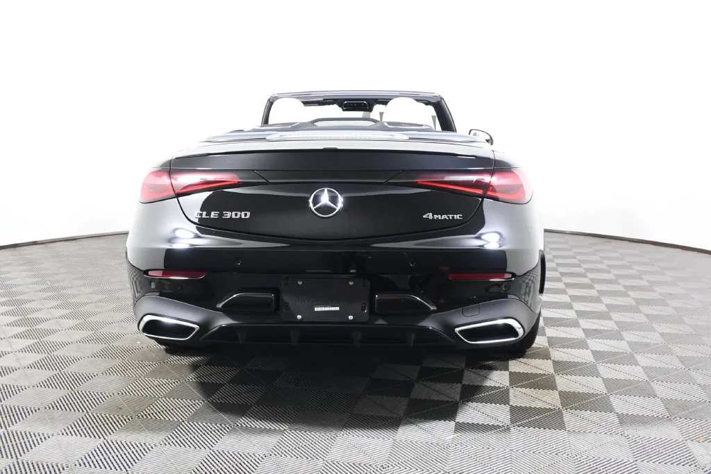 New 2027 Black Mercedes-Benz CLE 300 image 14
