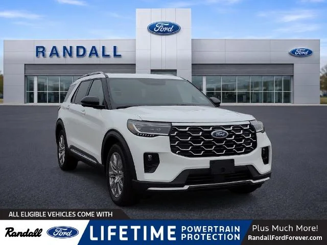 New 2026 Star White Metallic Tri-Coat Ford Platinum™ image 1