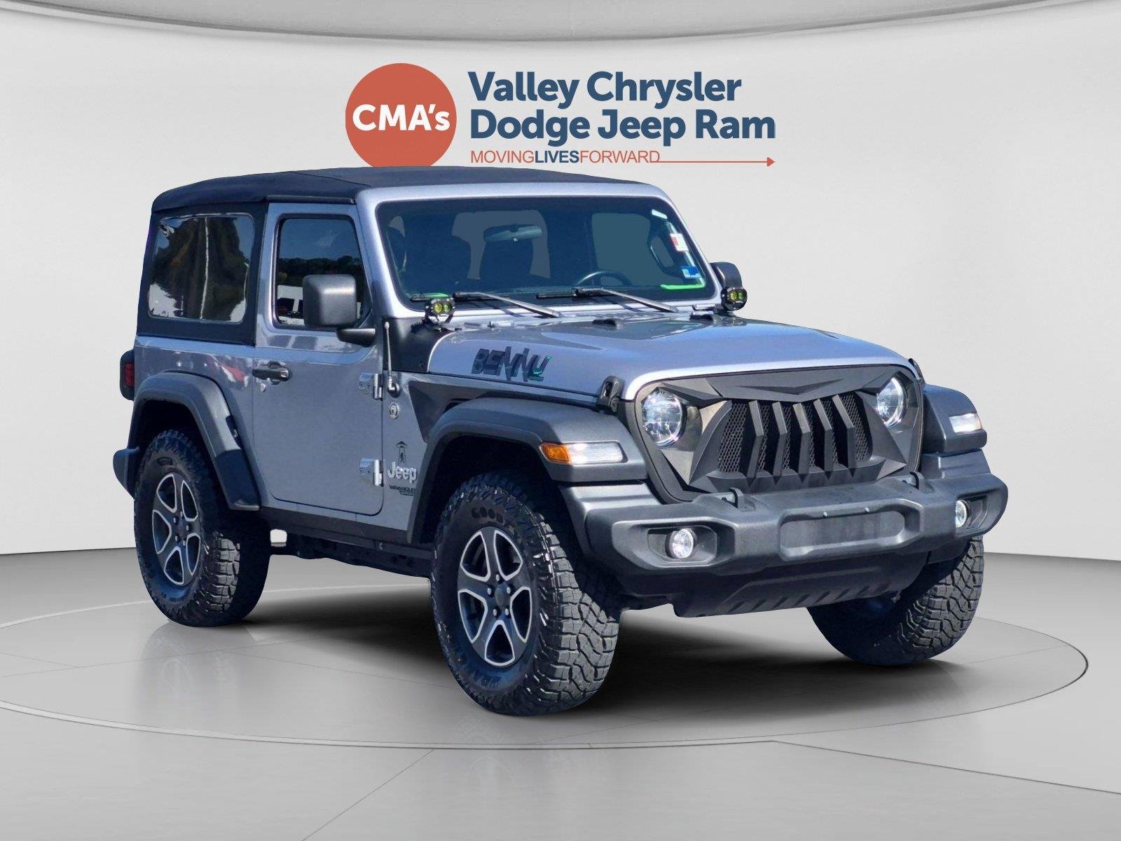 Used 2021 Billet Silver Metallic Clearcoat Jeep Sport S image 8