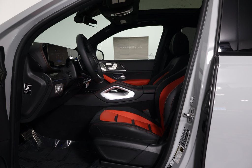 New 2026 MANUFAKTUR Alpine Grey Mercedes-Benz GLE 63 S AMG® image 5