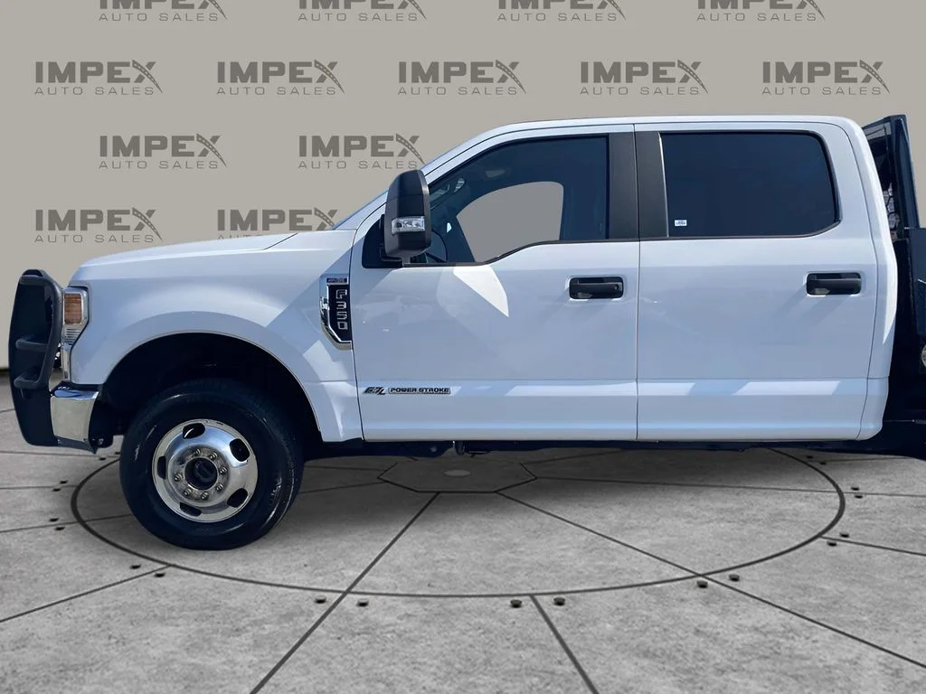 Used 2022 White Ford XL image 54