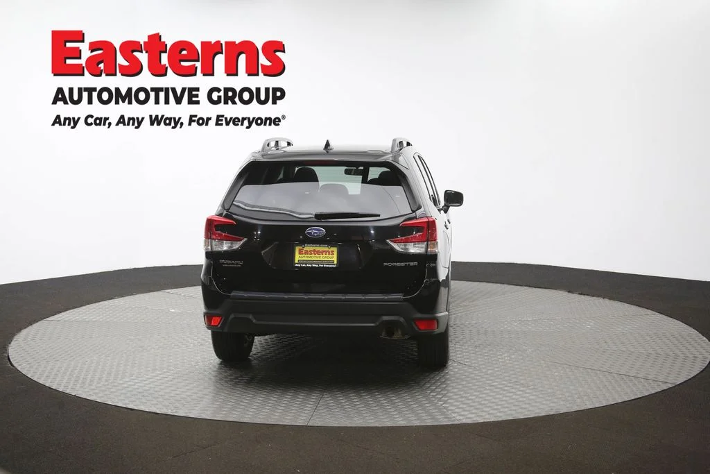 Used 2022 Black Subaru Premium image 41