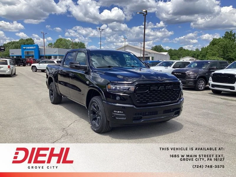 New 2026 Diamond Black Crystal Pearl-Coat Exterior Paint RAM Big Horn/Lone Star image 1