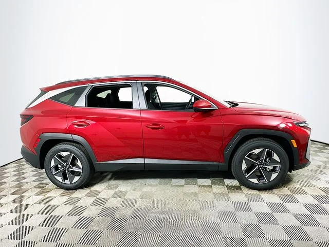 New 2026 Hyundai TUCSON SEL