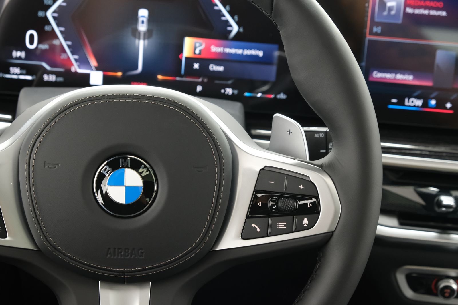 New 2027 Alpine White BMW xDrive40i image 14