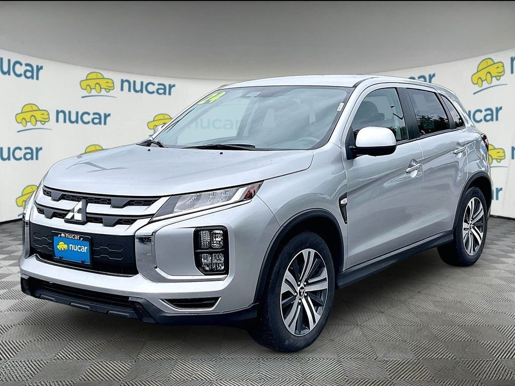 Used 2024 Alloy Silver Metallic Mitsubishi  image 3