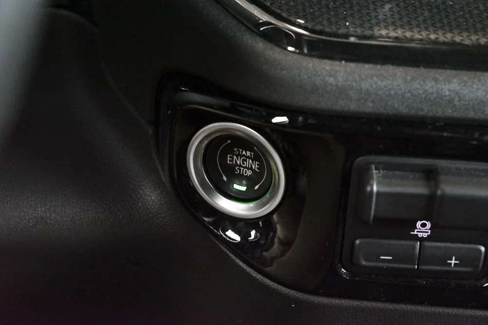 Used 2022 Blue Chevrolet ZR2 image 14