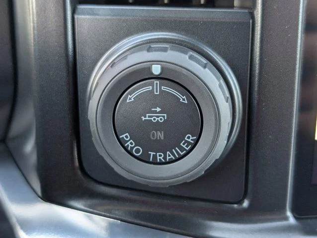 New 2026 Star White Metallic Tri-Coat Ford F-350® King Ranch® image 24
