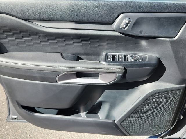New 2025 Carbonized Gray Metallic Ford XLT image 7