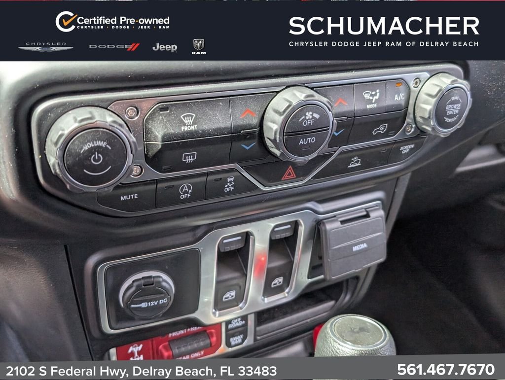 Used 2022 Gray Jeep Rubicon image 18