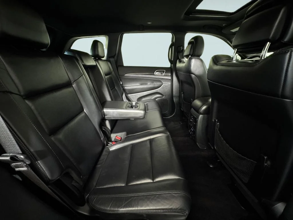 Used 2018 White Jeep Limited image 15