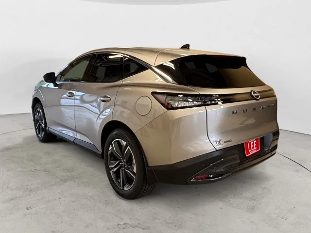 New 2026 Gold Nissan SL image 3
