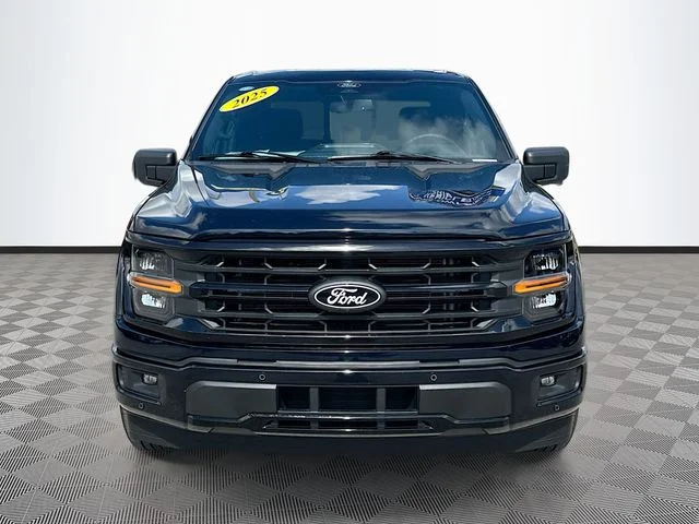 Used 2025 Blue Ford XLT image 2