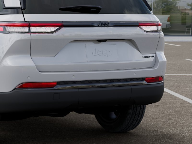 New 2025 Bright White Clear-Coat Exterior Paint Jeep Limited image 42