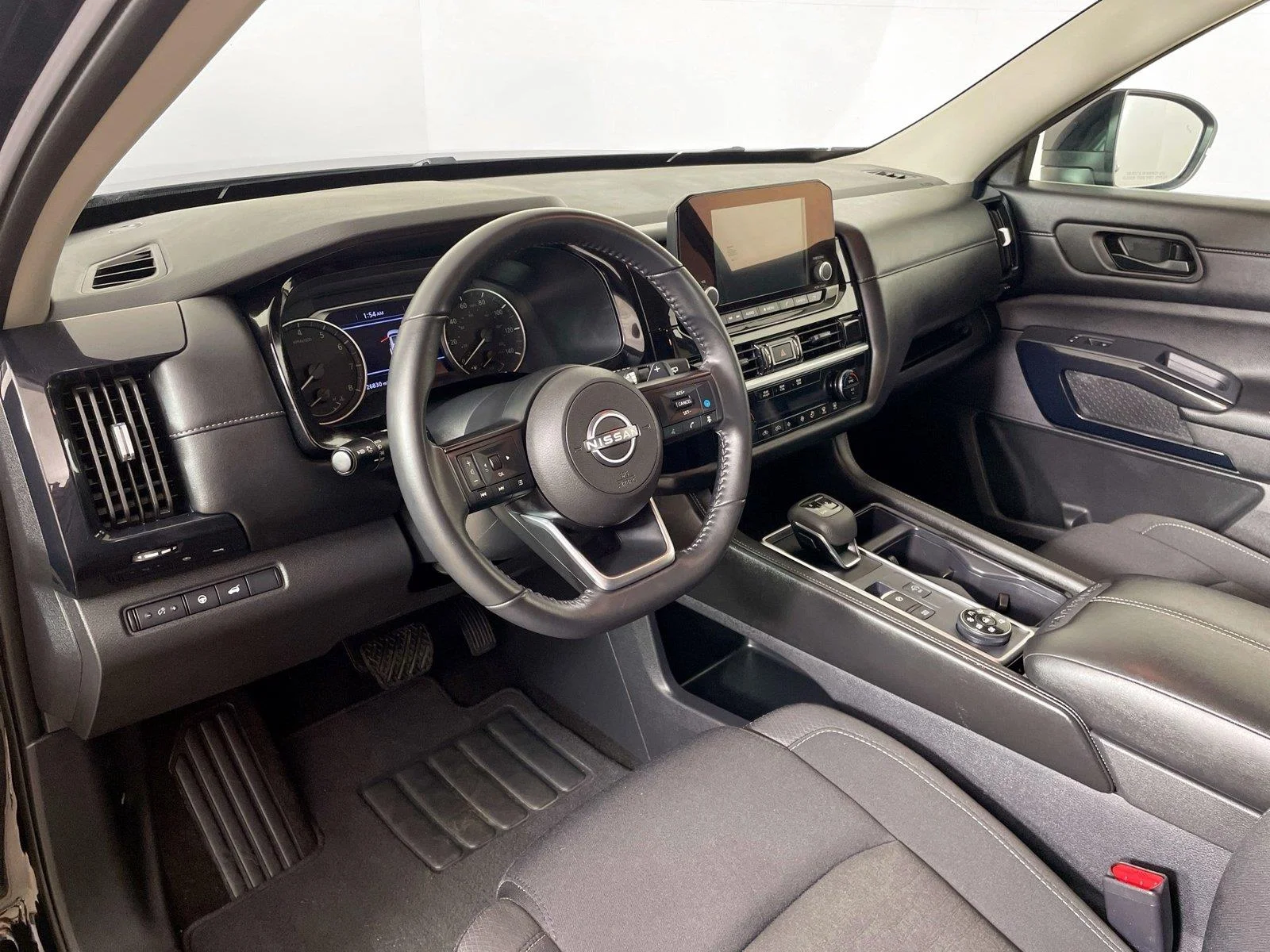 Used 2025 Super Black Nissan SV image 9