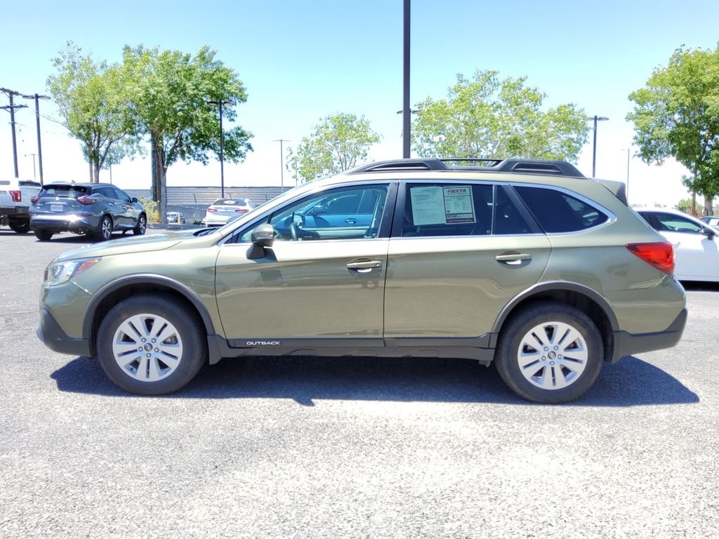Used 2019 Green Subaru 2.5i Premium image 24