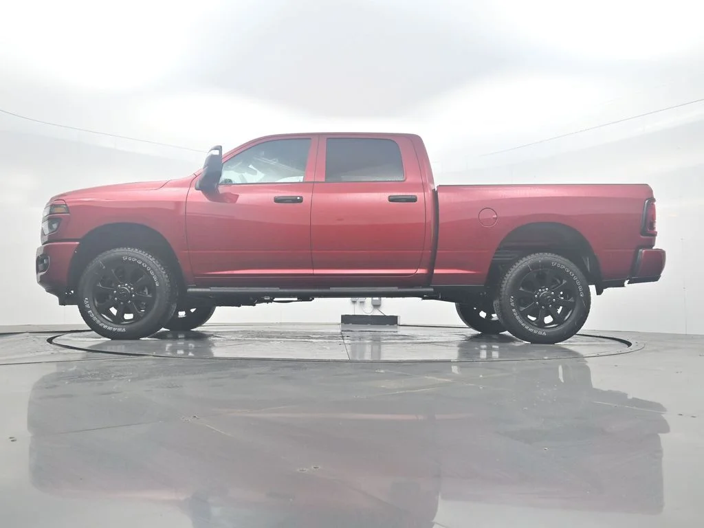 New 2026 Molten Red Pearl-Coat Exterior Paint RAM  image 41