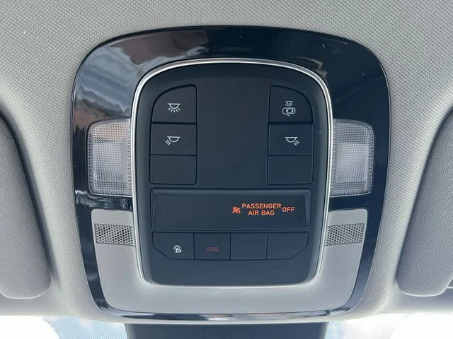Used 2021 Black Hyundai SEL image 29