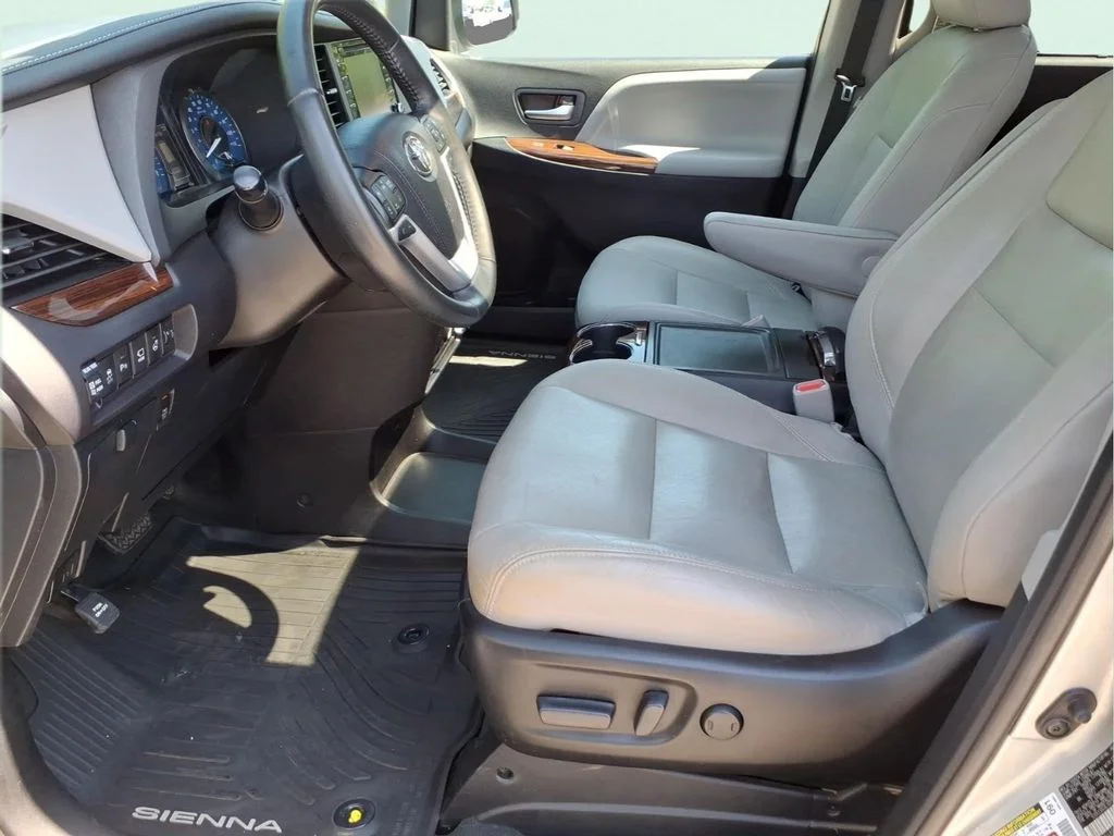 Used 2020 Silver Toyota Limited Premium image 16