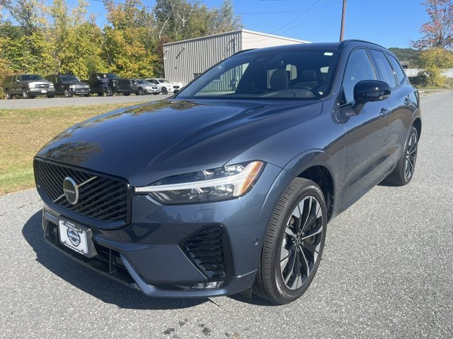 2026 Volvo XC60 Plus