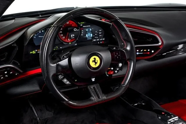 Certified Used 2023 Grigio 812S Opaco Ferrari  image 33